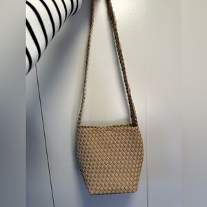 GUC Naghedi Laguna crossbody bag in cashmere